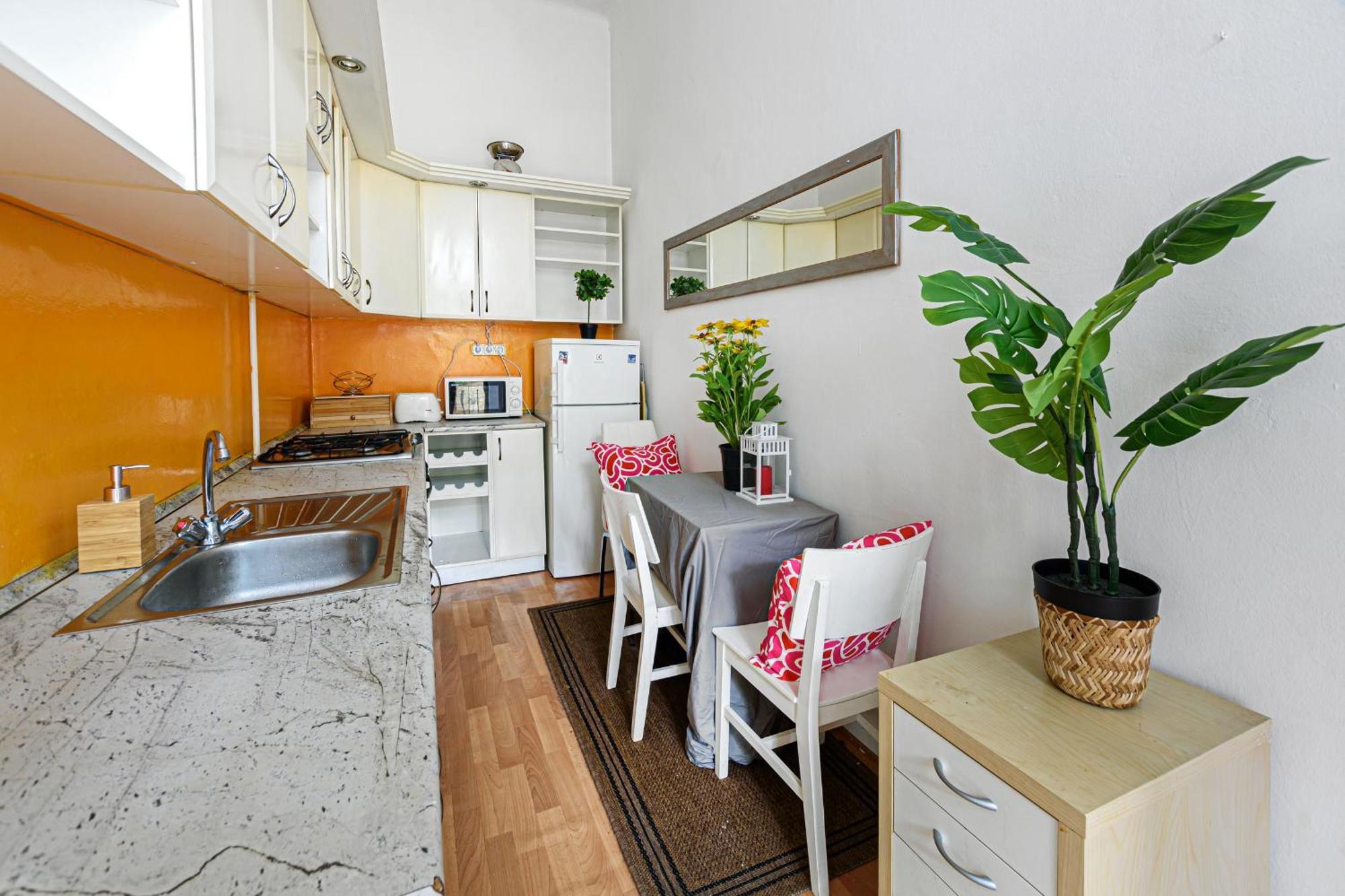 Soho Street Private Apartment 6 Persons บูดาเปสต์ ภายนอก รูปภาพ